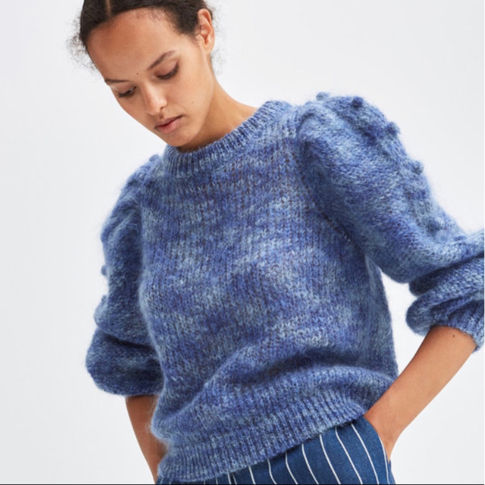 ❤️Rodebjer Mohair Puffy Shoulder Poms - Sold Out